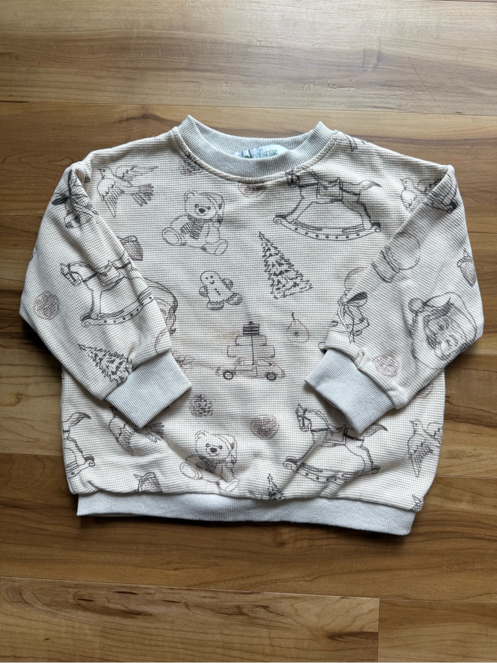Kids Cozy Cream Teddy & Toy Holiday Print Sweatshirt